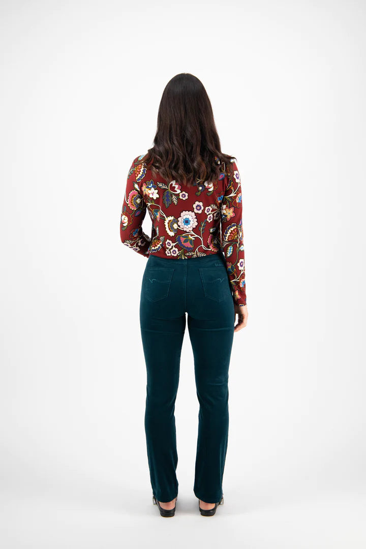 Vassalli 234M Slim Leg, Elastic Waist Cord Pants