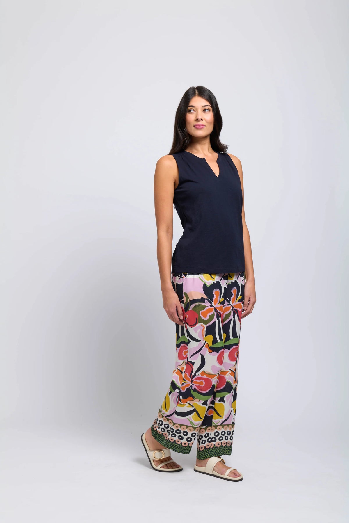 Foil Great Investment Tank in Navy