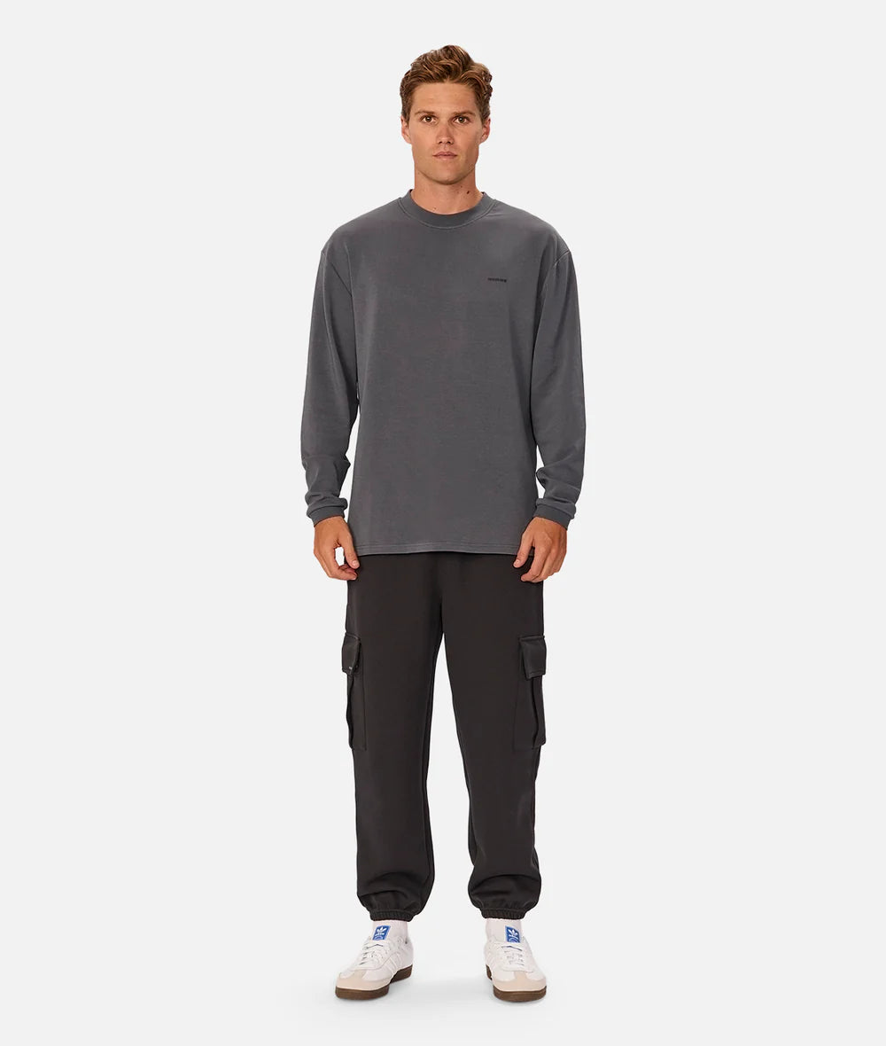 The Newport L/S Tee in Slate