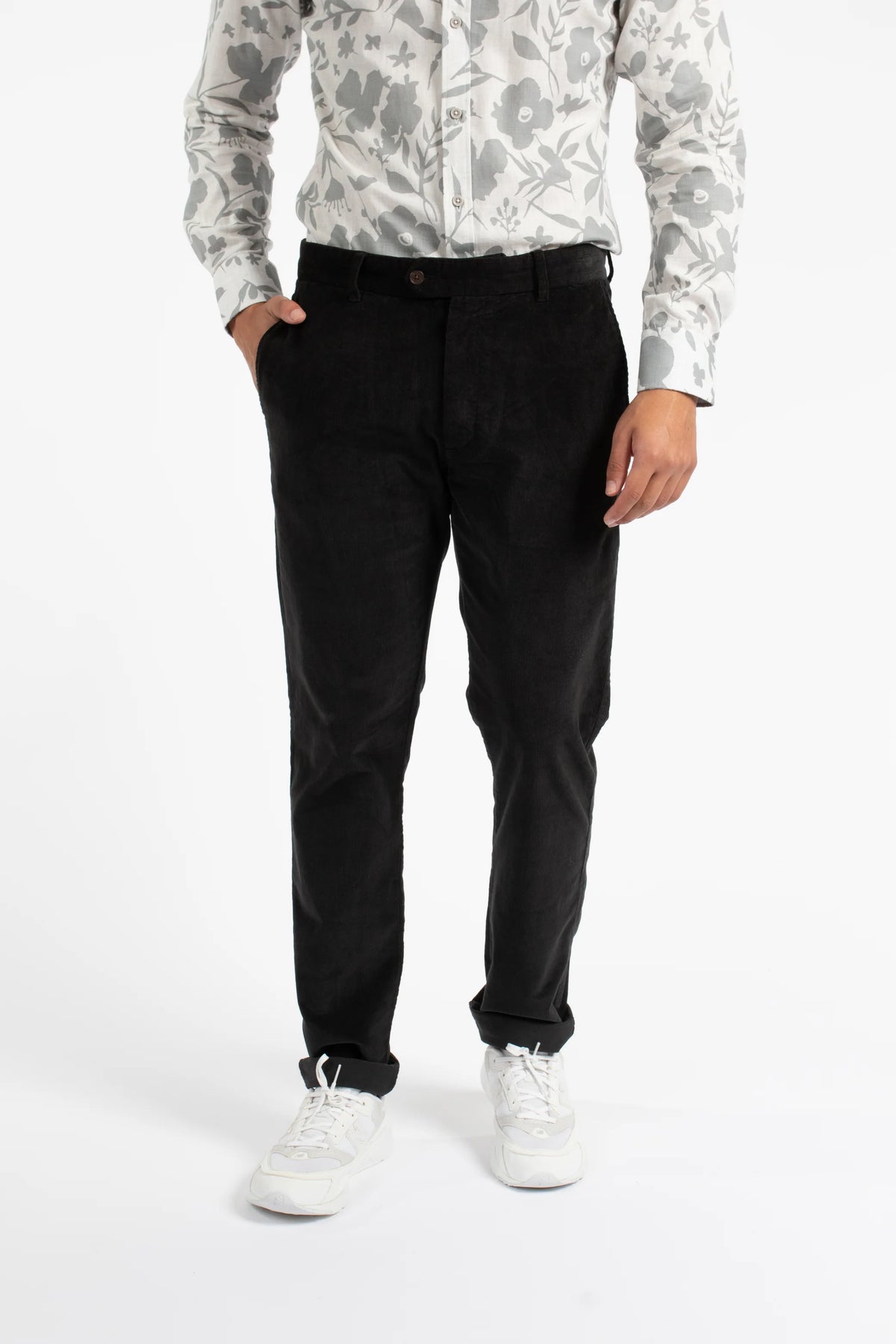 James Harper Black Cords JHTR26 (fine)