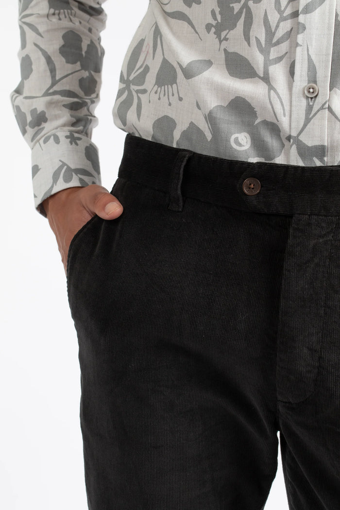 James Harper Black Cords JHTR26 (fine)