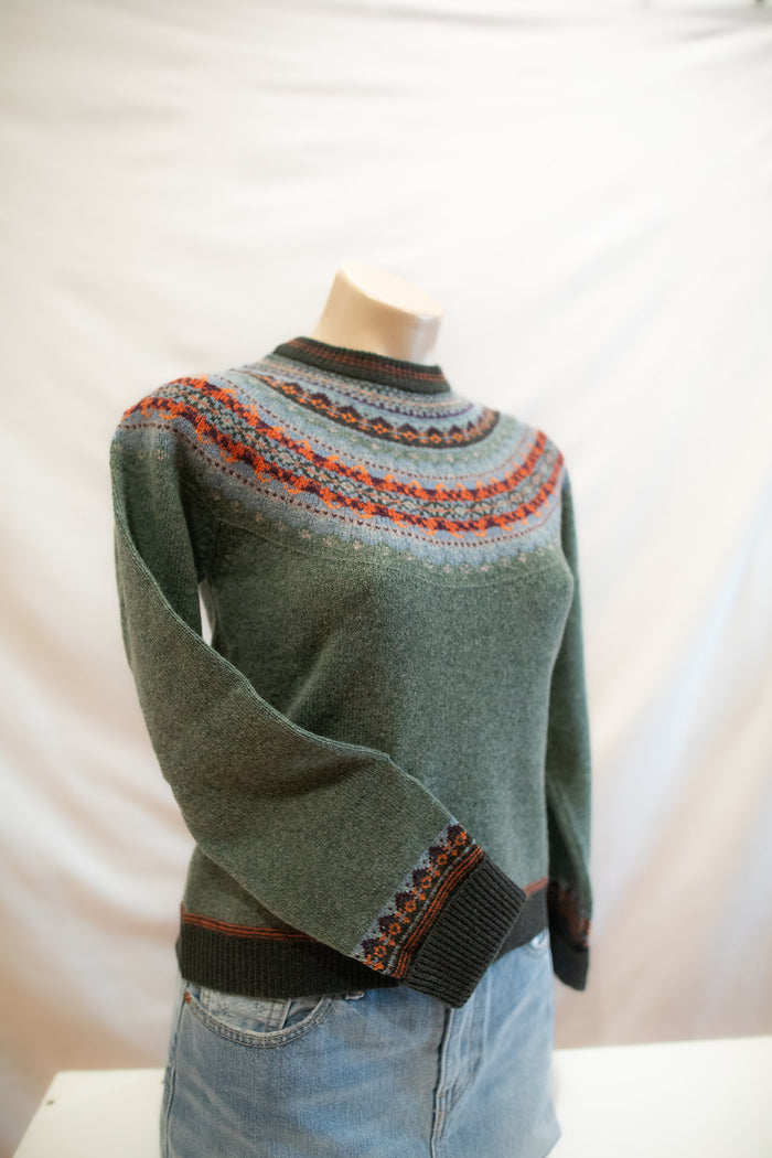 Eribe Alpine Short Sweater in Braemar