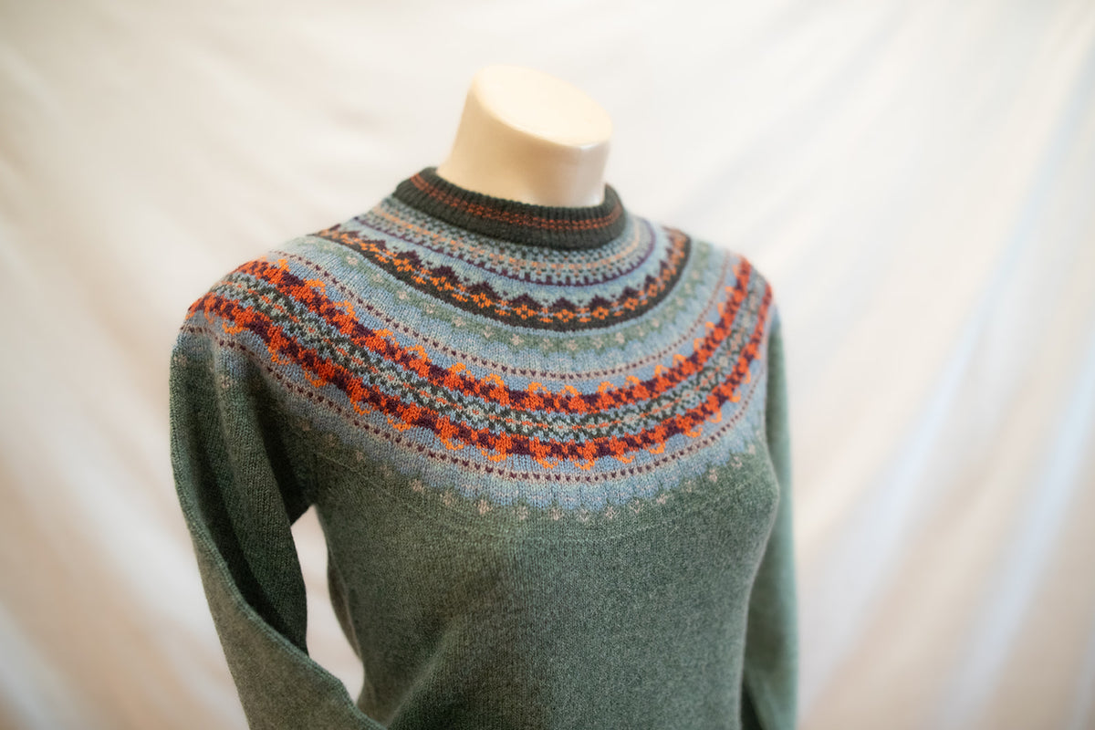 Eribe Alpine Short Sweater in Braemar
