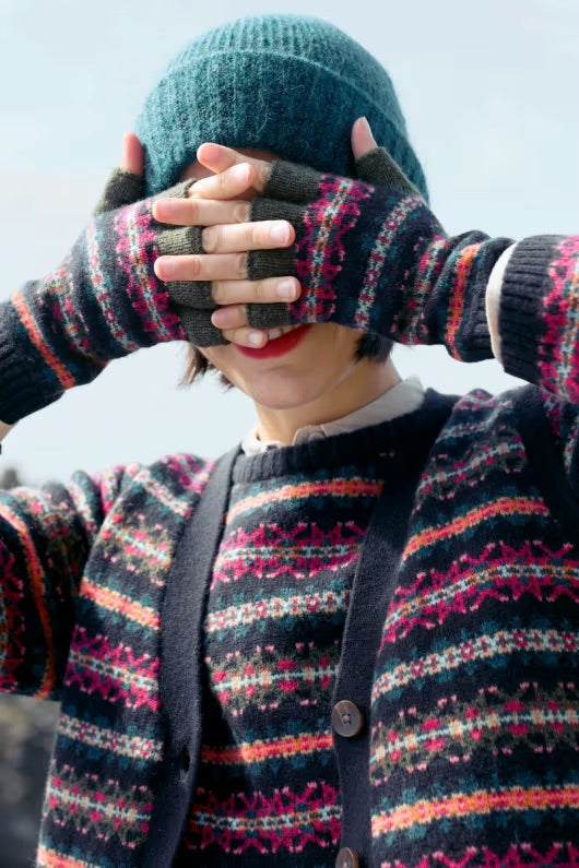 Mabyn Fingerless Gloves in Palace Cove and Wheal Towan