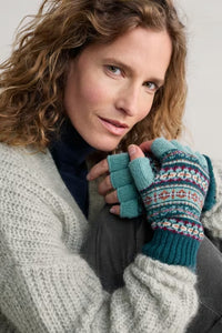 Mabyn Fingerless Gloves in Palace Cove and Wheal Towan