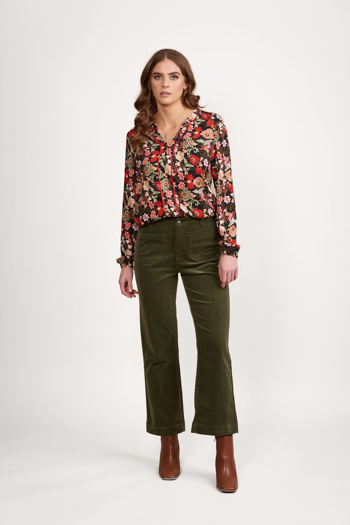 Vassalli 5995AM Wide Leg Ankle Grazer Corduroy Pant