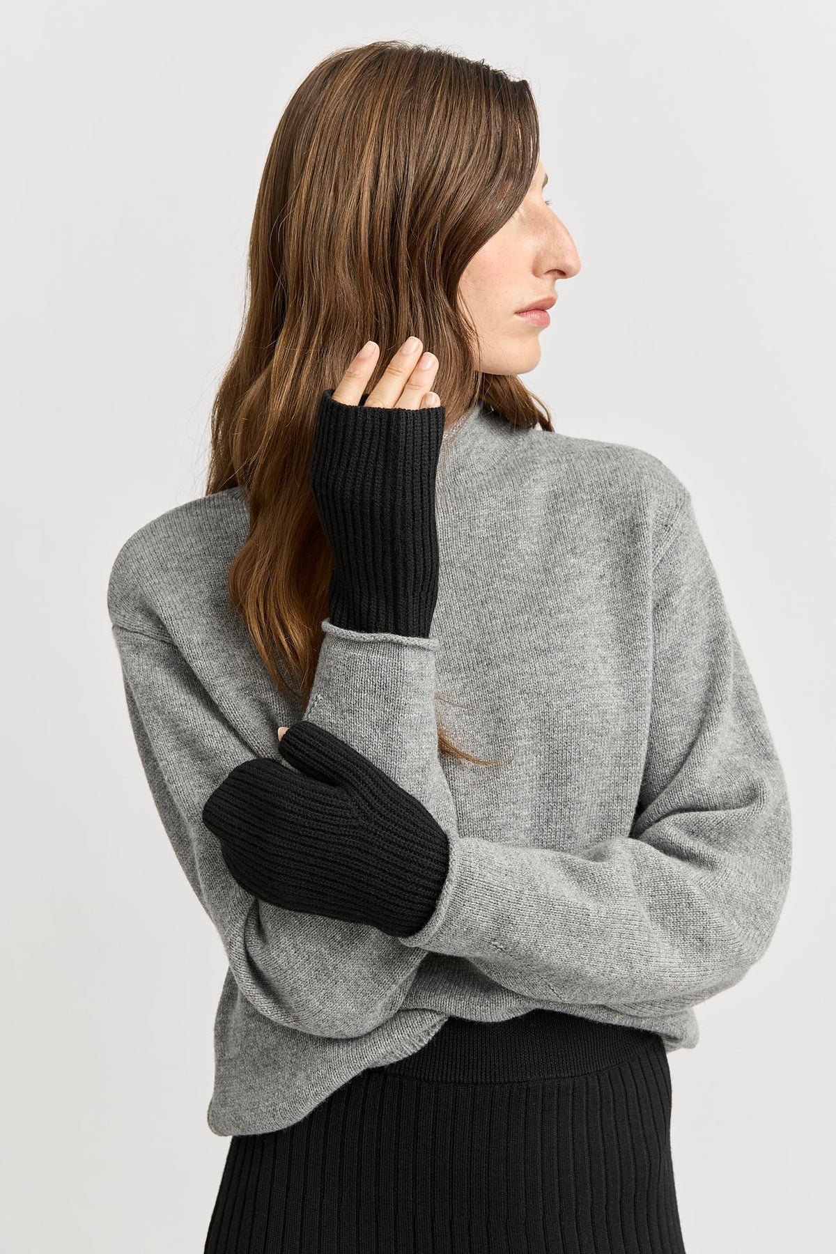Toorallie Open End Mitten in Black & Lush Green