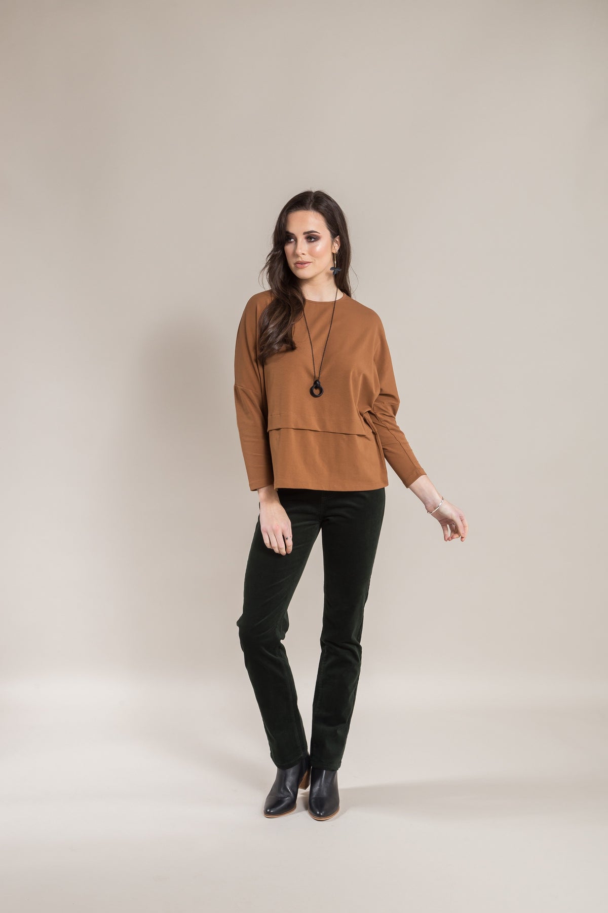 Vassalli 234M Slim Leg, Elastic Waist Cord Pants