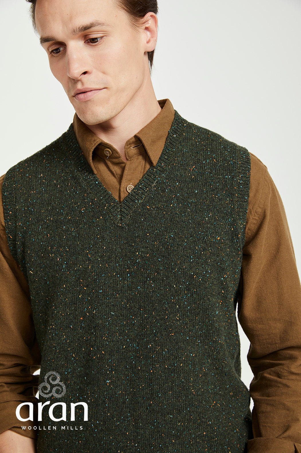 Aran Men's Nepped V Neck Vest in Foliage R874