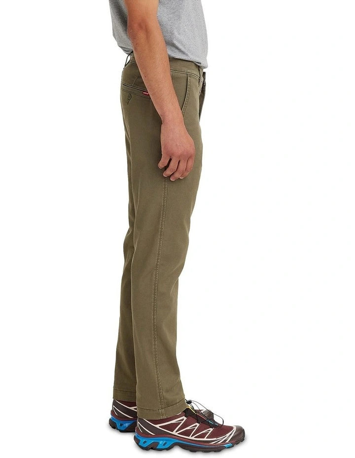 Levi's XX Chino Std Taper in Olive Night 0146