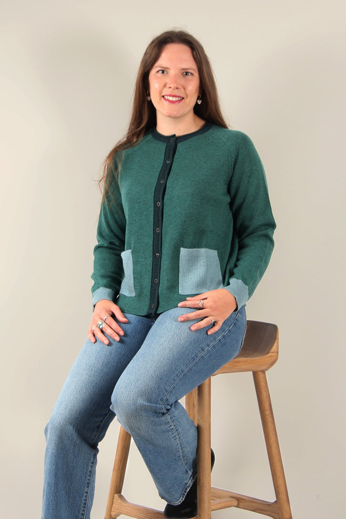 Mansted Coral Cardigan in Emerald