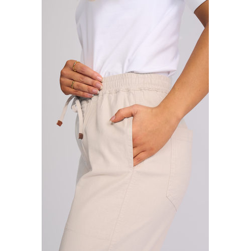 Dione Pant in Stone 5066N
