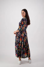 Load image into Gallery viewer, Vassalli Long Dress &#39;Brazil&#39;
