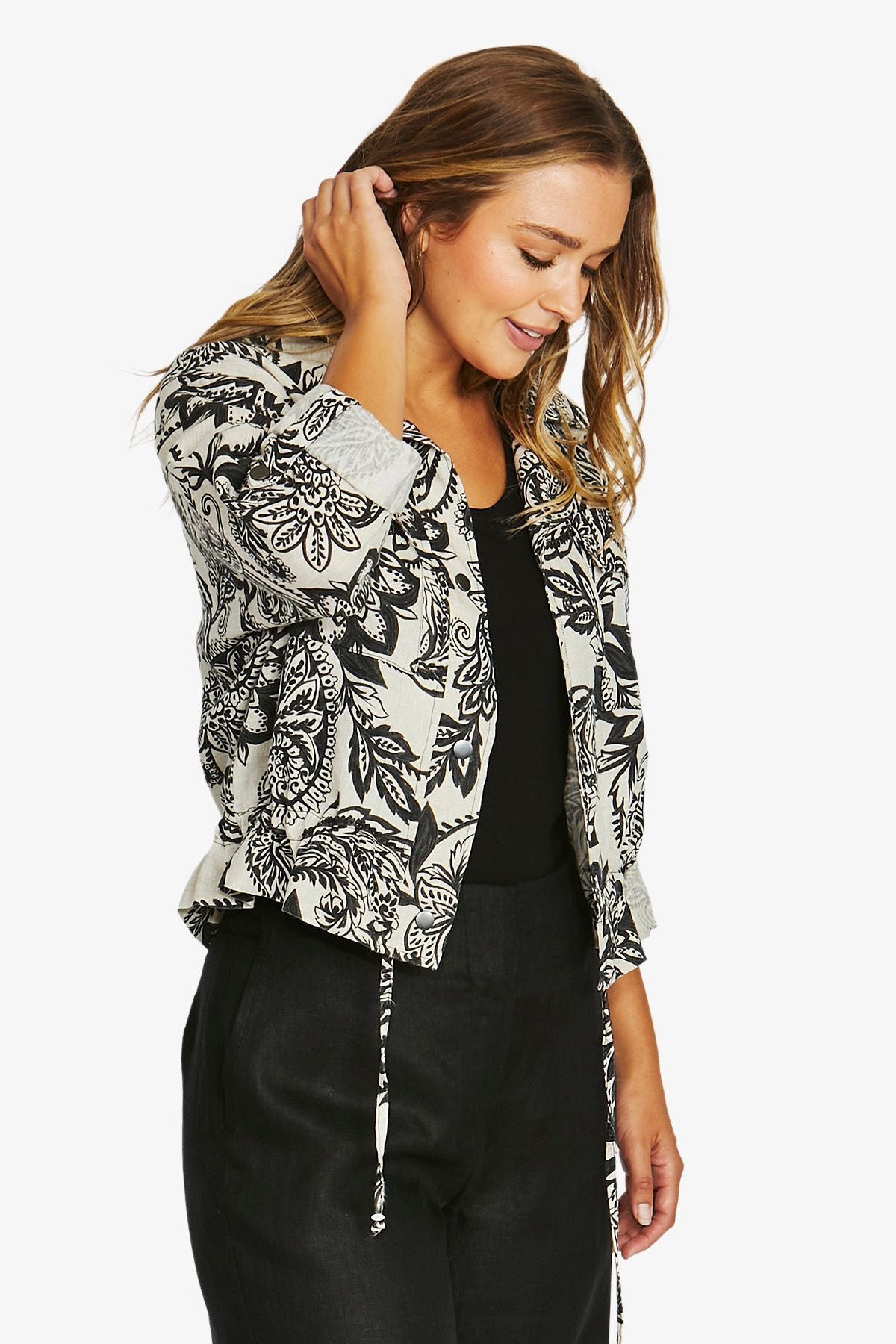 Bohemia Jacket in Black/Flax 4148A