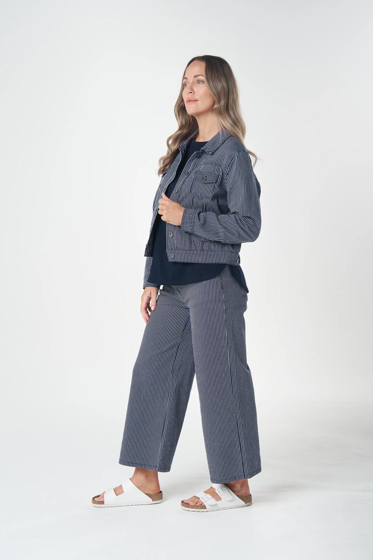 Goondiwindi Ray Denim Jacket in Dark Navy/White