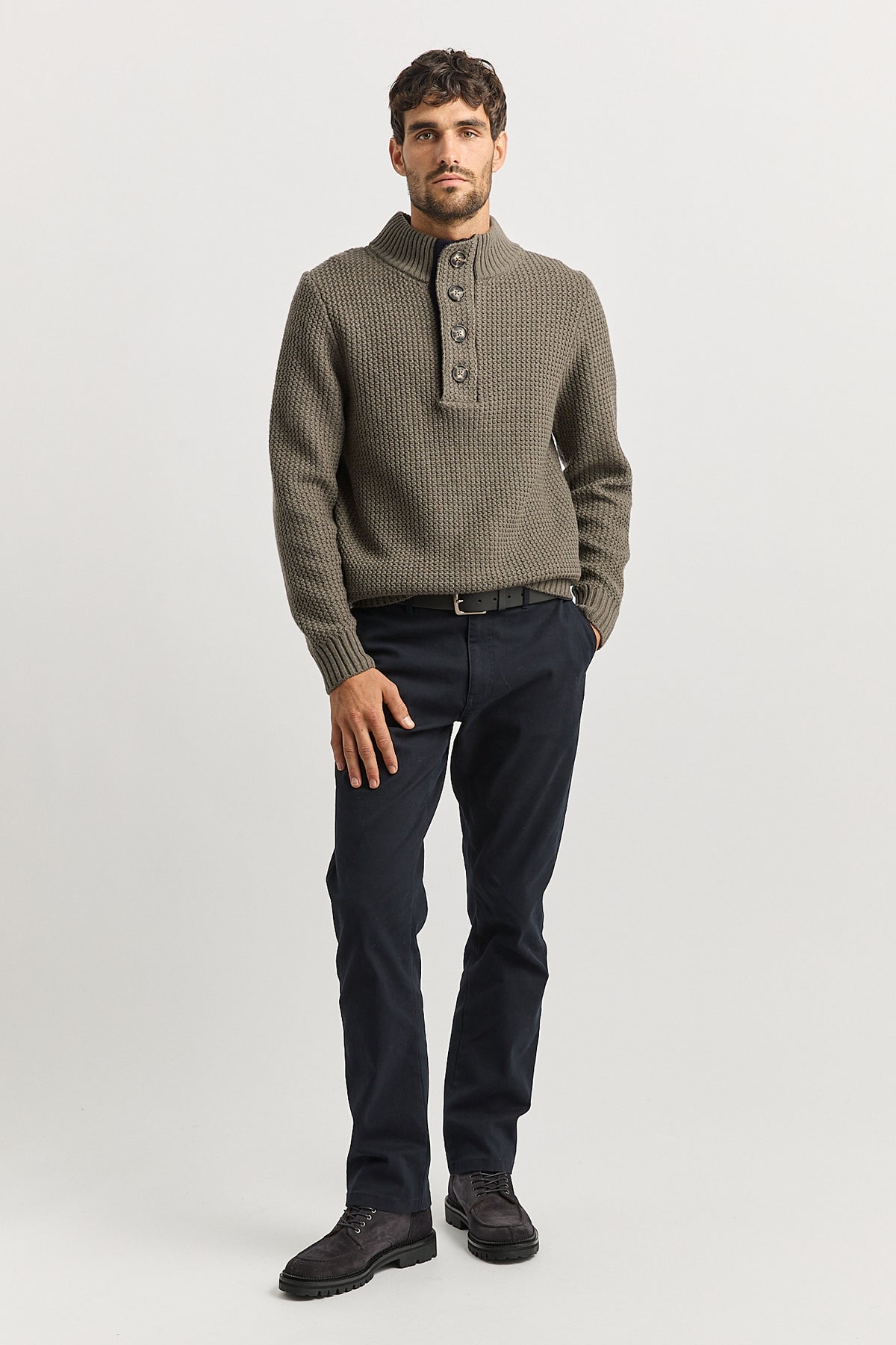 Toorallie Men's Button Tab Sweater in Falcon 8052