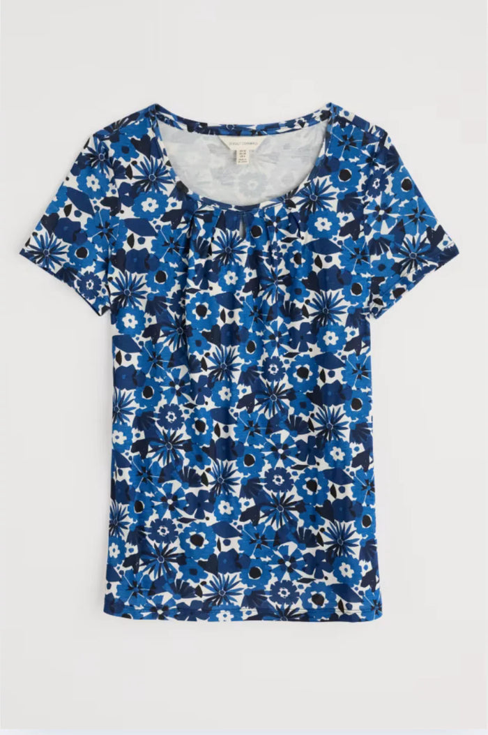 Appletree T-shirt in Screenprint Floral Cargo