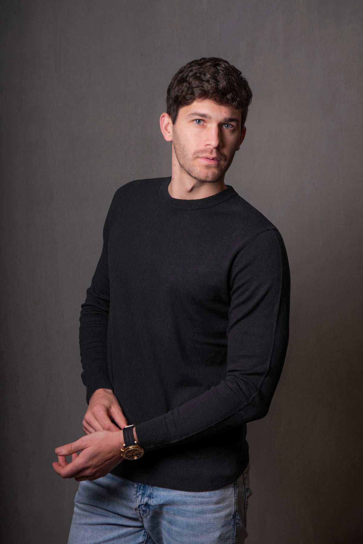 Bridge & Lord Crew Neck Pullover in Black BL6511