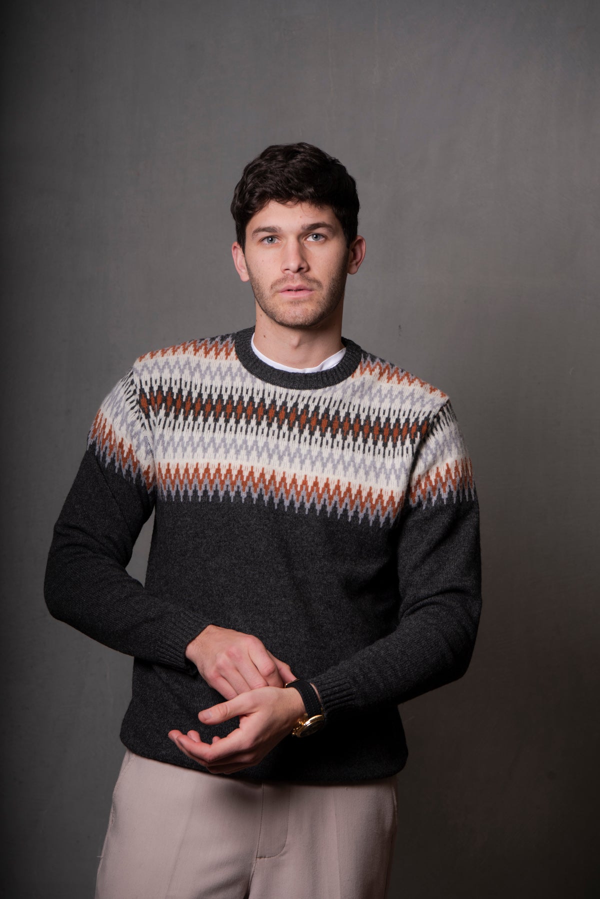 Crew Neck Fair Isle Pullover in Graphite Combo BL6515