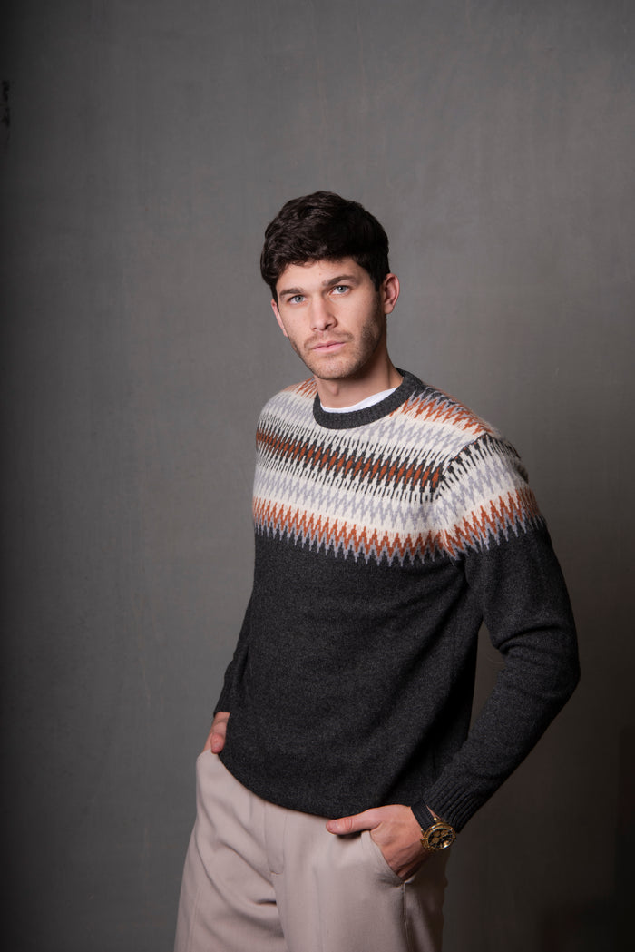 Crew Neck Fair Isle Pullover in Graphite Combo BL6515