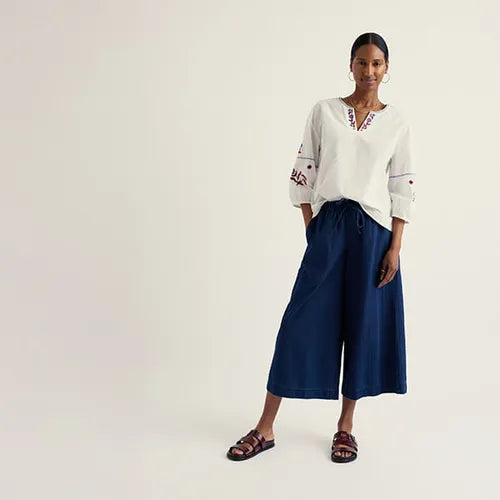 Eskelli Culottes in Mid Wash