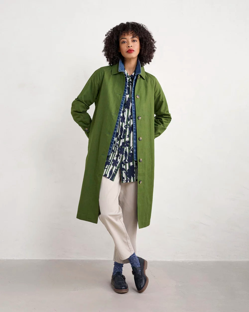 Seasalt Boscastle Mac Regular in Forest Green