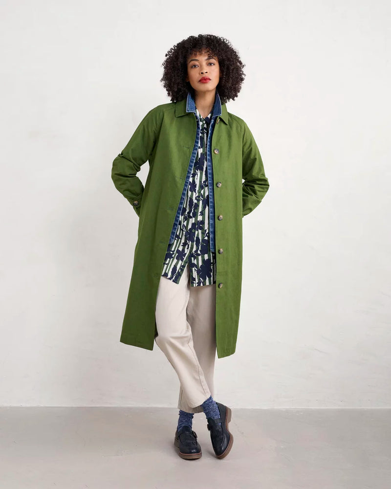 Seasalt Boscastle Mac Regular in Forest Green