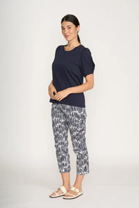 Foil Fuss Free Capri - Code