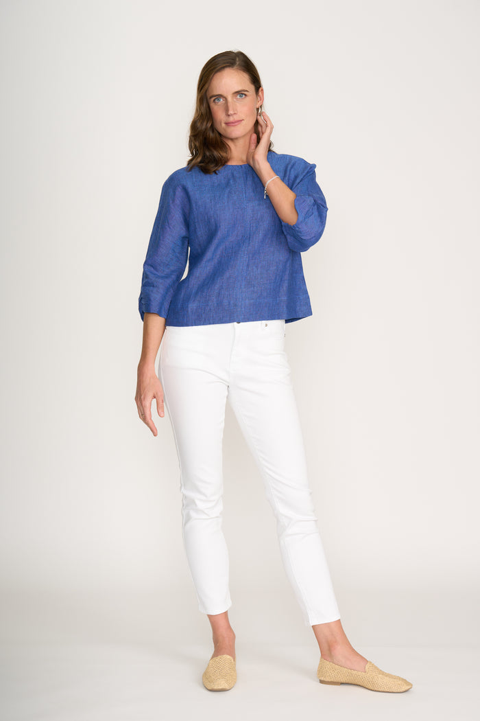 Foil Plot Twist Top - Capri 8230