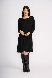 Foil Delightful Dress in Black 8417