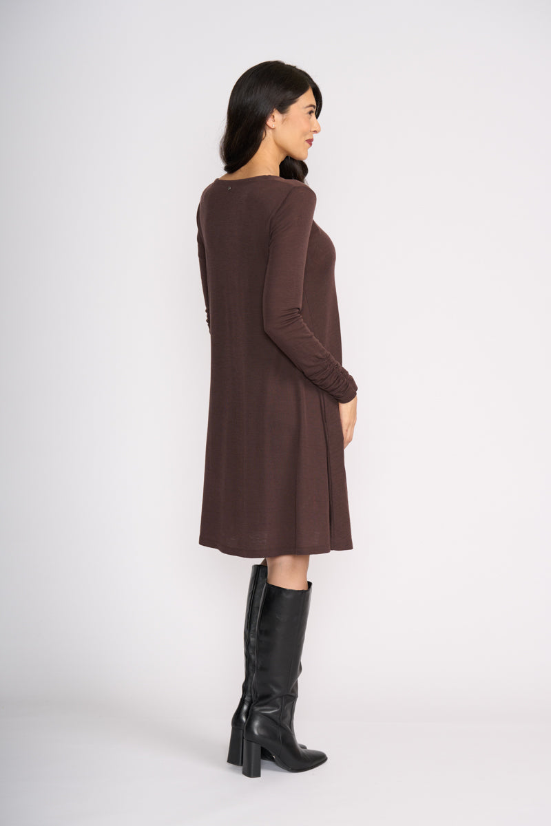 Foil Delightful Dress in Ristretto 8417