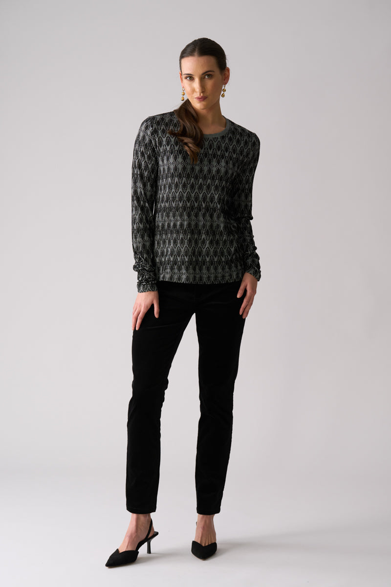 Foil Of Your Own Accord Jean in Black 6854