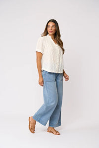 Crushing it Cap Sleeve Shirt in White Texture FO8615