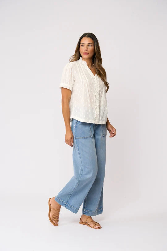 Crushing it Cap Sleeve Shirt in White Texture FO8615