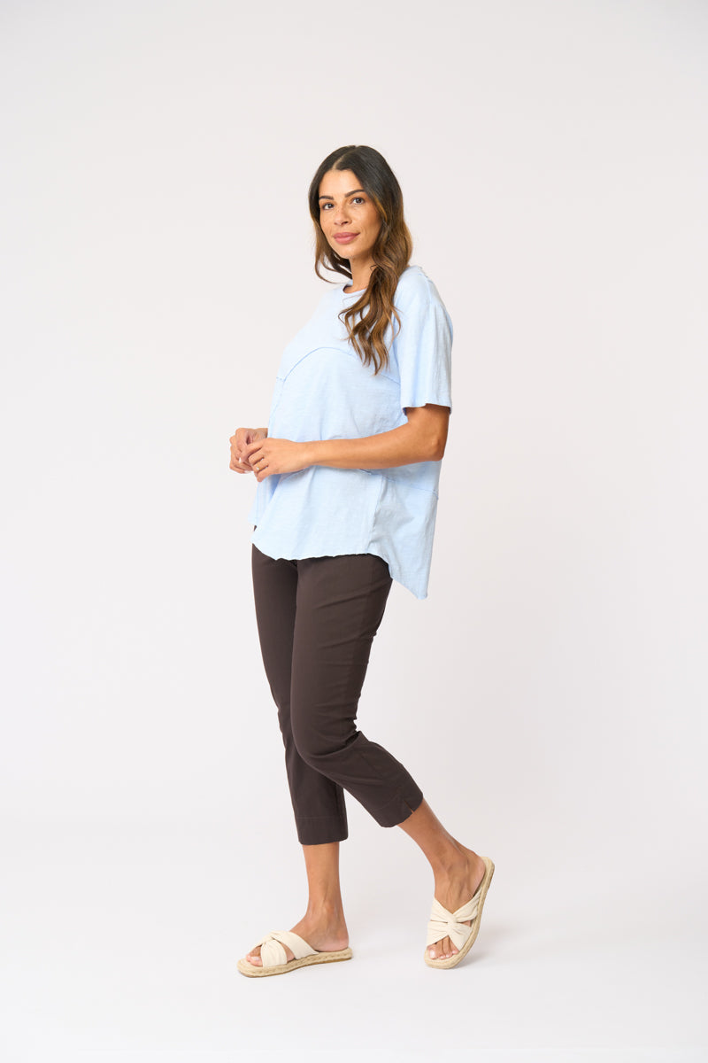 Fuss Free Capri in Sable 4901