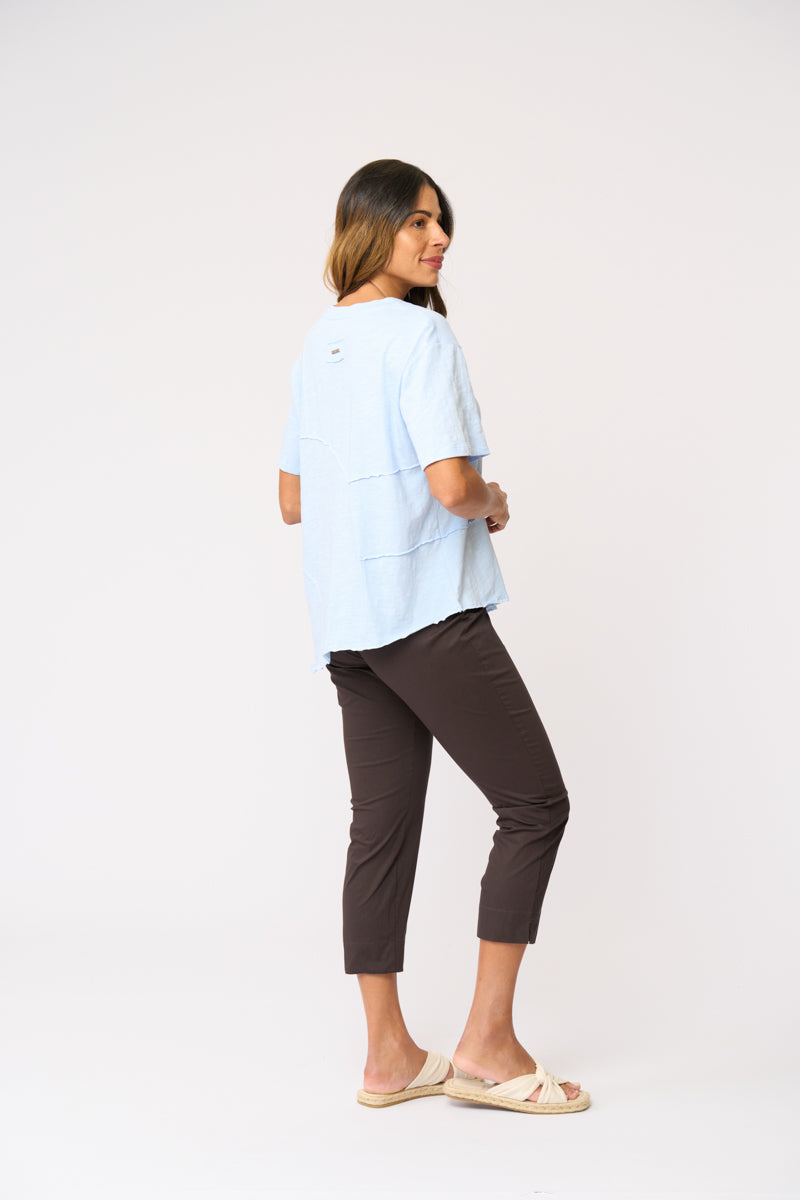 Fuss Free Capri in Sable 4901