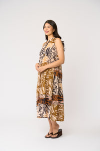 Foil Cruise Moves Dress in Keep Palm FO8767