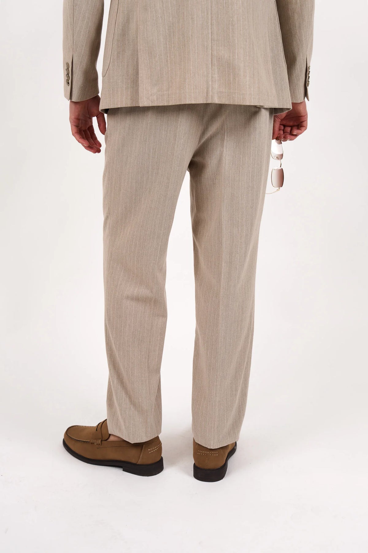 James Harper Linen Relaxed fit pleated pant in Pebble JHTR65