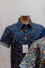 Load image into Gallery viewer, John Lennon Short Sleeve Blue Print Shirt &#39;Petersborough&#39;
