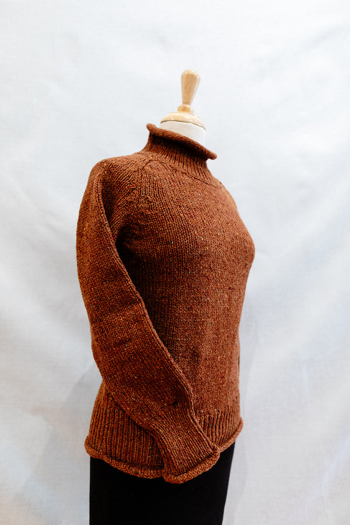 Fisherman Donegal Fleck Saddle Shoulder Sweater in Copper SI628M