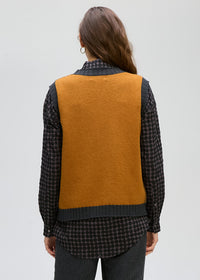 LD + Co Pattern Vest in Toffee 8191