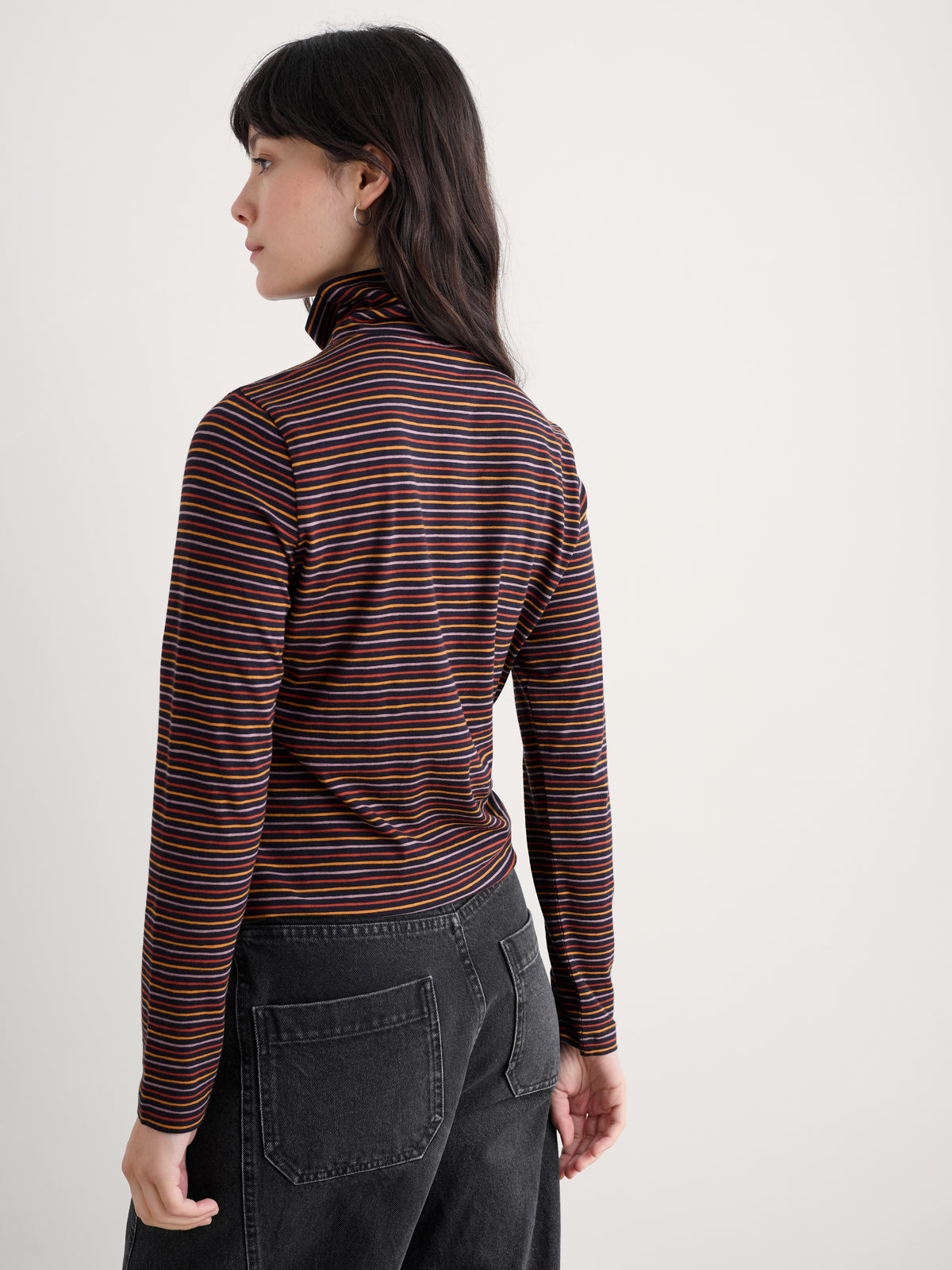 Seasalt Landing Top in Profile Onyx