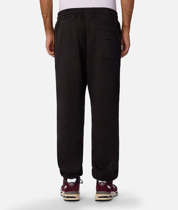 The Tech Del Surr Track-pant in OD Black