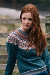 Eribe Alpine Short Sweater in Lugano