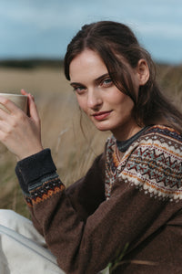 Eribe Alpine Short Sweater in Hazel