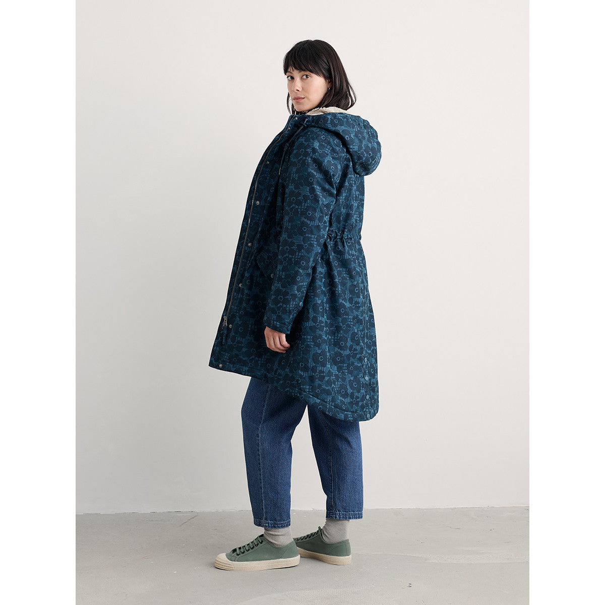 Seasalt Coat Plant Hunter 2 in Patchwork Bloom Squall