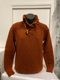 Fisherman Men's Toggle Button Jumper in Rust FDZ23M