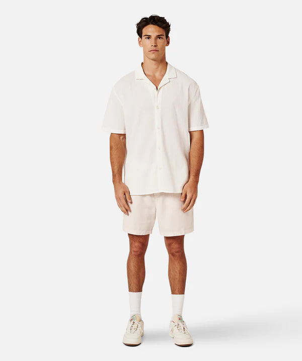 The Magna Short Sleeve Shirt in Off White