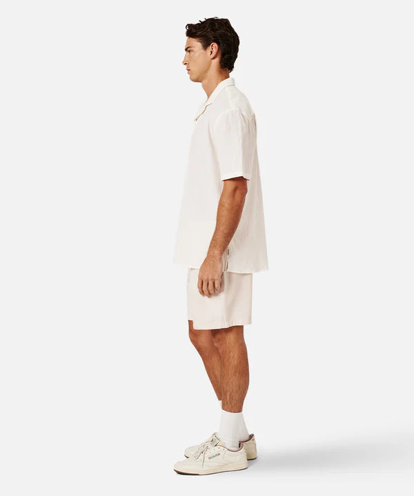 The Magna Short Sleeve Shirt in Off White