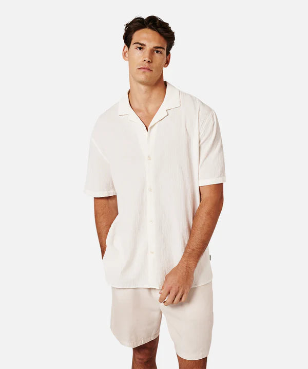 The Magna Short Sleeve Shirt in Off White